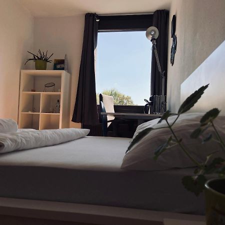 Private Room With Free Parking Кобленц Екстер'єр фото