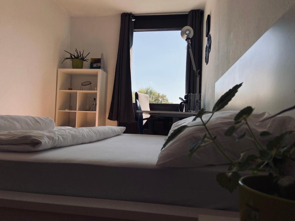Private Room With Free Parking Кобленц Екстер'єр фото